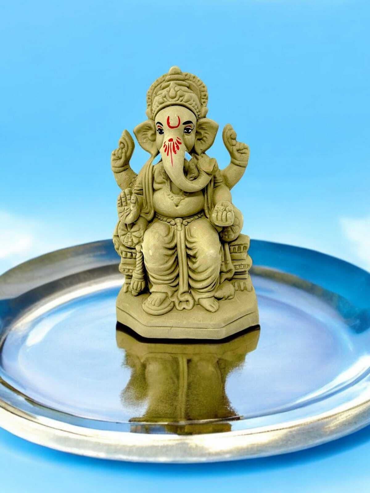 Suninow Eco Friendly Clay Ganesh Idol for Ganesh Chaturthi – Lalbagh Style, 7.1 Inch