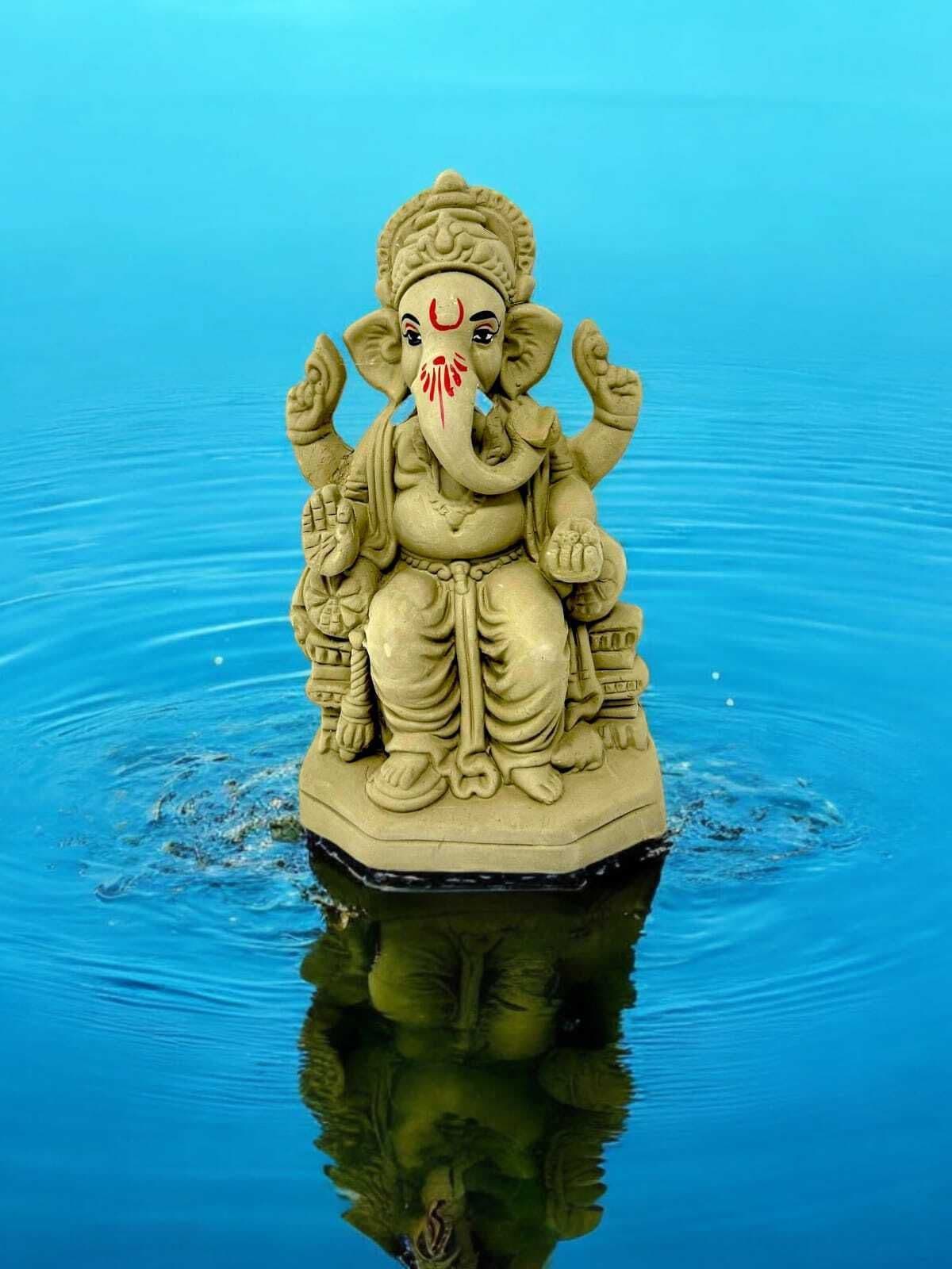 Suninow Eco Friendly Clay Ganesh Idol for Ganesh Chaturthi – Lalbagh Style, 7.1 Inch