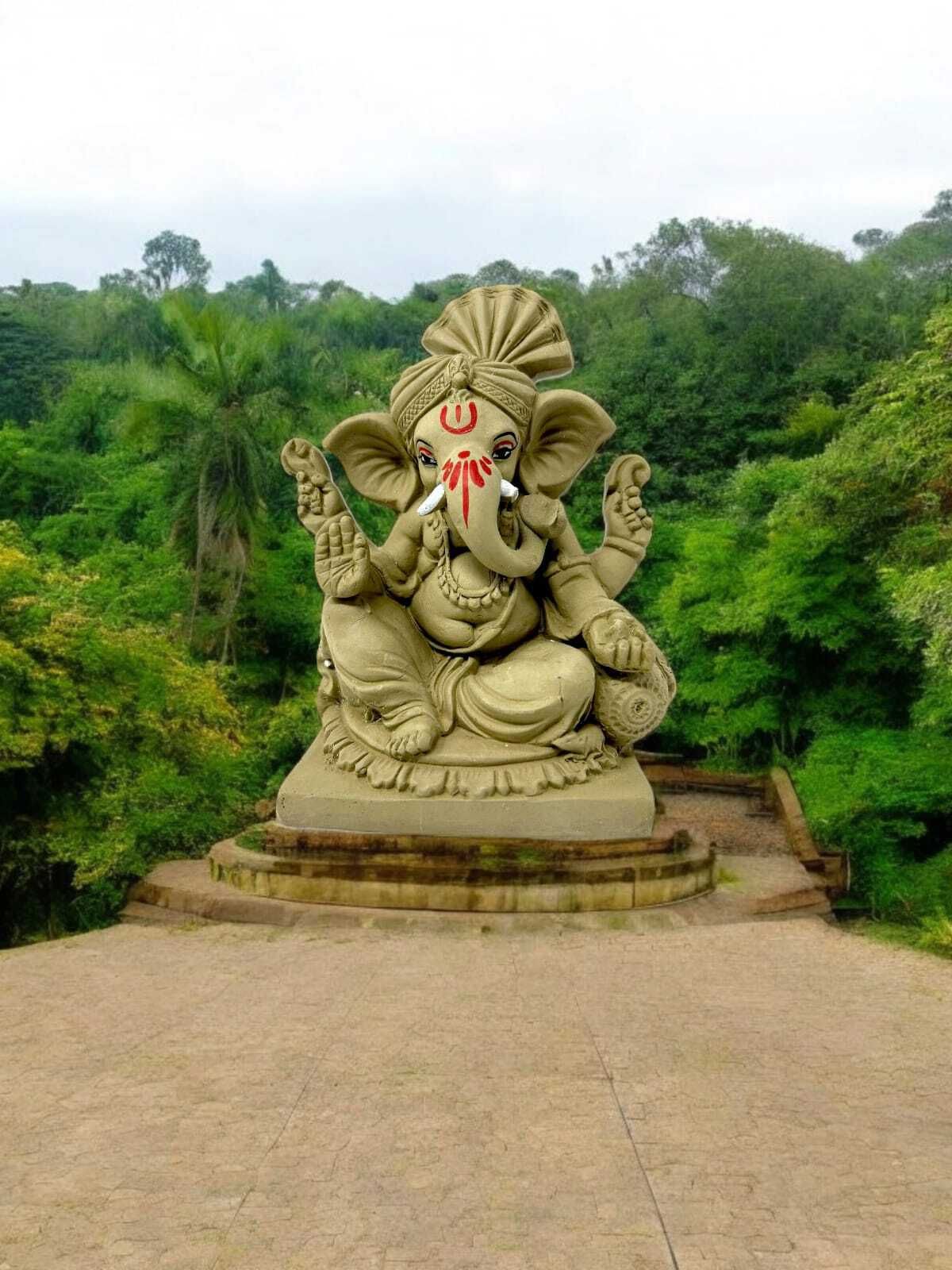 Suninow Eco Friendly Clay Ganesh Idol for Ganesh Chaturthi – 6.7 Inch